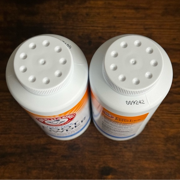 Arm & Hammer 2 Talc-Free Foot Powders 5.0oz Each - Picture 4 of 4